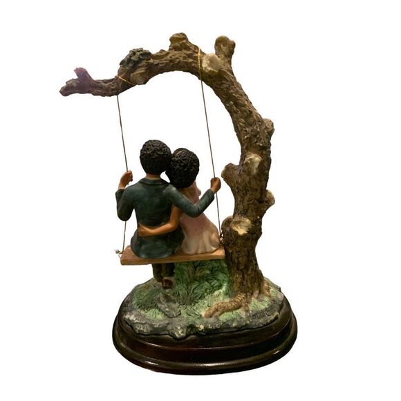 Vintage Ruby's Collections 2 Lovers On A Swing Figurine European Style Figurines - Picture 2 of 3